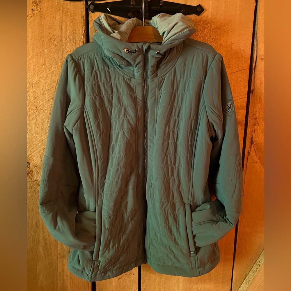 Puffy jacket